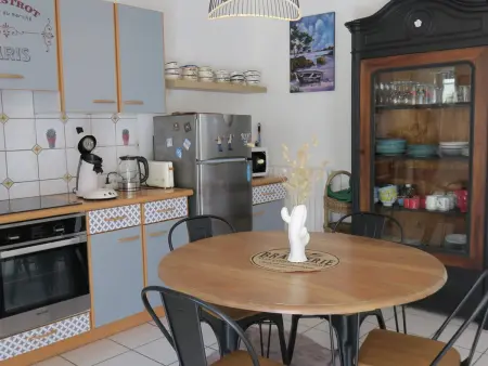 Maison de charme 3* avec WIFI, jardin clos, véranda, à 350m du port à Perros-Guirec - Photo 4