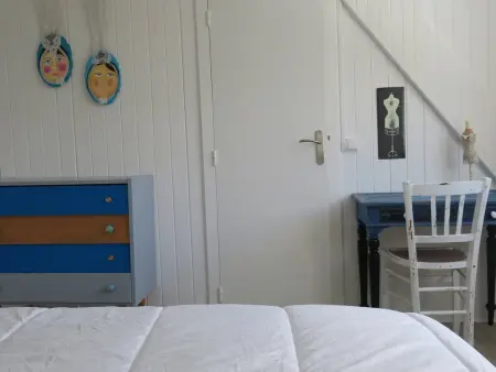 Maison de charme 3* avec WIFI, jardin clos, véranda, à 350m du port à Perros-Guirec - Photo 8