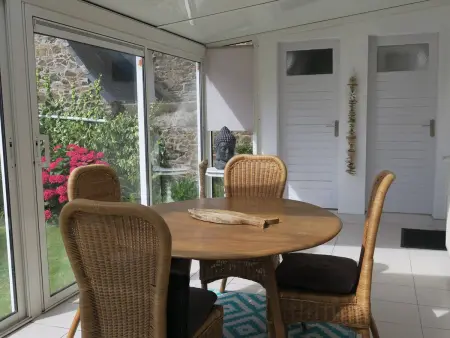 Maison de charme 3* avec WIFI, jardin clos, véranda, à 350m du port à Perros-Guirec - Photo 10