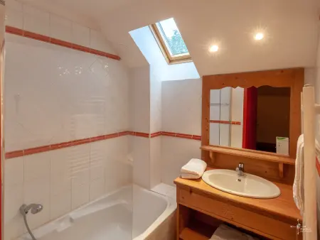 Chalet moderne de montagne à Pra Loup avec 3 chambres - Photo 3