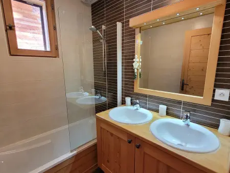 Chalet familial 3 étoiles, 6 pers, Les Gets, Chalet 6 personnes à Les Gets - Photo 11