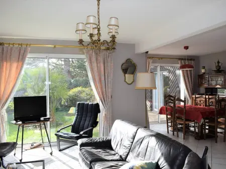 Villa avec Jardin Calme, Proche Plages et Commerces à Perros-Guirec - Photo 5