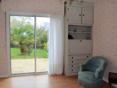 Villa avec Jardin Calme, Proche Plages et Commerces à Perros-Guirec - Photo 8