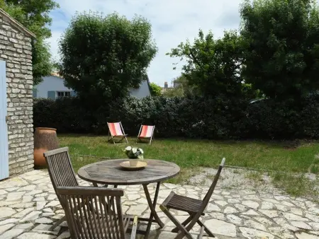 Maison cosy près du centre des Portes-en-Ré, 2 chambres, forfait ménage inclus - Photo 9