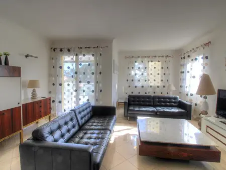 Charmante villa 3 chambres avec piscine privée à 10 min de la plage, climatisée, parking - Photo 2