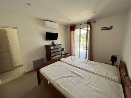 Charmante villa 3 chambres avec piscine privée à 10 min de la plage, climatisée, parking - Photo 10