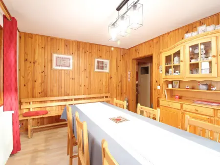 Chalet 6 pièces, 8 pers, proche centre, WIFI, Maison 8 personnes à Mont Dore - Photo 1