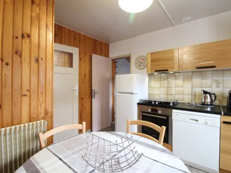 Chalet 6 pièces, 8 pers, proche centre, WIFI, Maison 8 personnes à Mont Dore - Photo 4