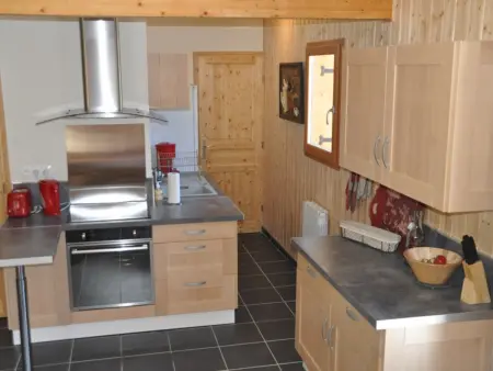 Chalet de Luxe 4* au Mont-Dore - WIFI Inclus, Chalet 8 personnes à Mont Dore - Photo 4