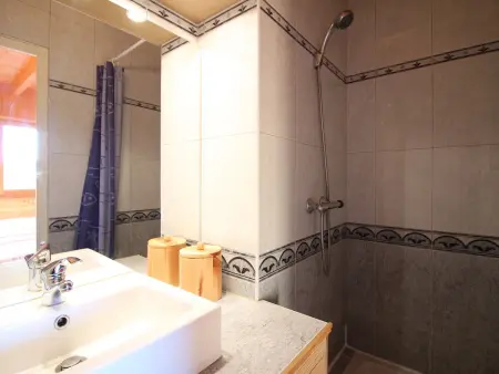 Chalet spacieux 3* avec parking et WiFi au Mont Dore - Photo 5