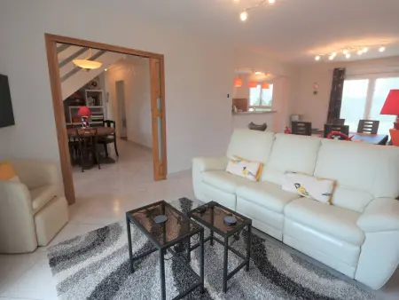 Maison 3* lumineuse à Fouesnant, proche centre, 6 pers., jardin, terrasse, à 4 km des plages - Photo 5