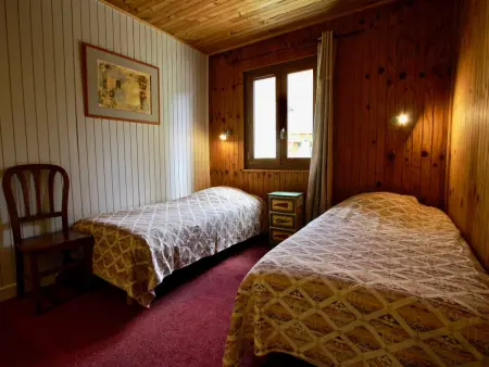 Étage de chalet avec terrasse sud, proche des pistes, Wi-Fi et animaux admis - Photo 8