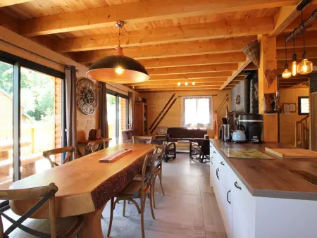 Splendide chalet 5 chambres avec terrasse, garage et wifi au Mont-Dore - Photo 4
