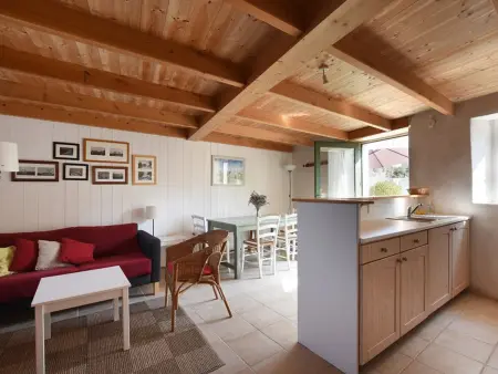 Maison de Charme avec Cour, 2 Chambres, Cuisine Équipée, Proche Village St Clément des Baleines - Photo 15