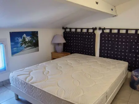 Maison 3 pièces, 5 couchages avec terrasse et piscine, parking privé, à Marseillan - Photo 10