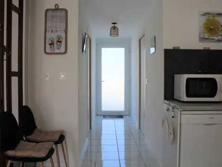 Maison familiale rénovée, à 100m de la plage, terrasse, garage, wifi, au centre de Port-la-Nouvelle - Photo 5