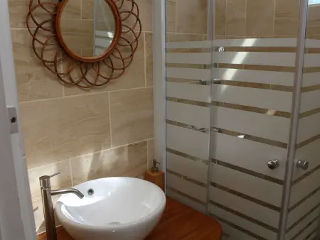Maison familiale rénovée, à 100m de la plage, terrasse, garage, wifi, au centre de Port-la-Nouvelle - Photo 9