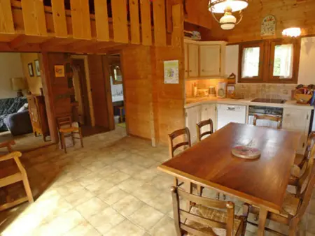 Chalet atypique à Samoëns - 10 pers, parking, WIFI - Photo 1