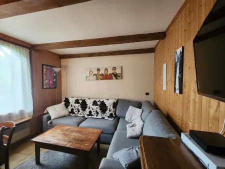 Chalet atypique à Samoëns - 10 pers, parking, WIFI - Photo 2