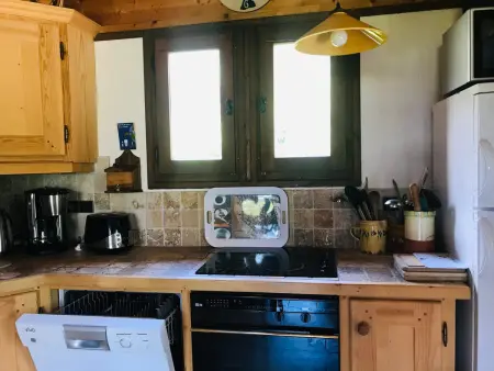 Chalet atypique à Samoëns - 10 pers, parking, WIFI - Photo 3