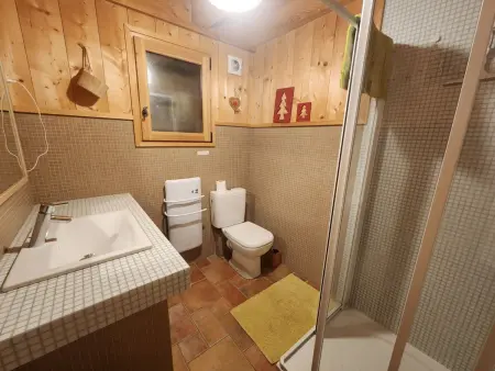 Chalet atypique à Samoëns - 10 pers, parking, WIFI - Photo 7