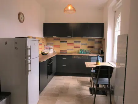 Maison rénovée 100m mer avec WIFI, jardin à Trégastel - Photo 5