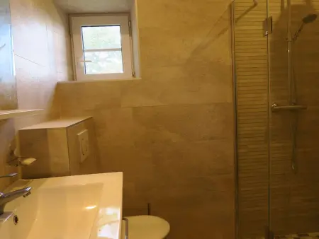Maison rénovée 100m mer avec WIFI, jardin à Trégastel - Photo 10