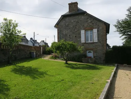 Maison rénovée 100m mer avec WIFI, jardin à Trégastel - Photo 13