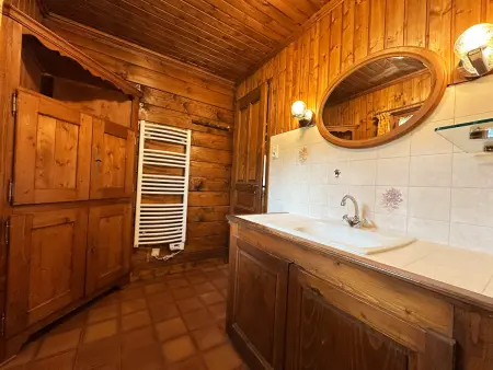 Chalet familial avec jardin et cheminée, animaux acceptés - Photo 6