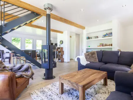 Maison neuve à Grust pour 12 personnes, 4 chambres, WIFI, parking, linge et ménage inclus - Photo 1