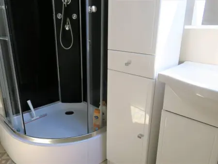 Maison renovée avec jardin, WiFi, à 1km du port de Ploumanac'h, Perros-Guirec - Photo 11