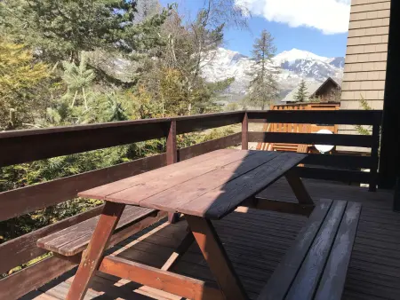 Chalet 3 Pièces avec Terrasse et Parking Gratuit - Photo 9