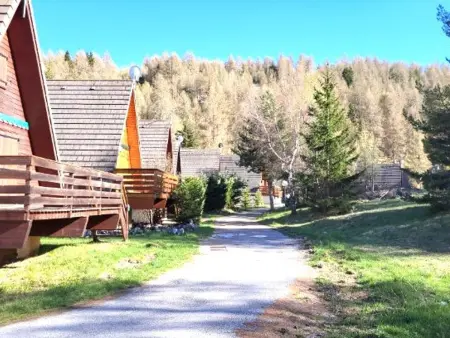 Chalet 3 Pièces avec Terrasse et Parking Gratuit - Photo 10