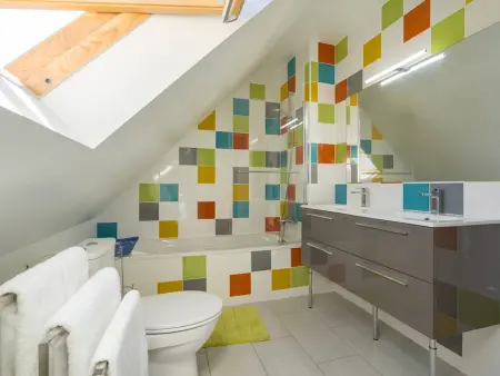 Maison familiale avec jardin clos, 4 pièces, 6 pers, proche plage et commerces, Wifi, parking inclus. - Photo 15