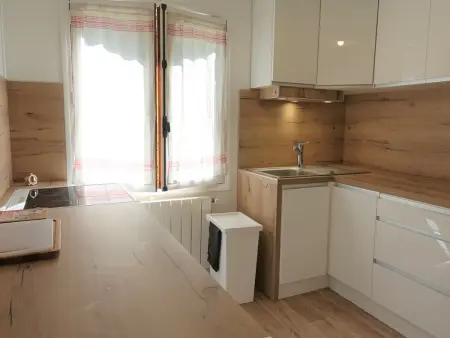 Chalet 4 chambres pour 6 pers, proche village, terrasse, skis - Photo 1