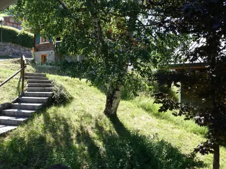 Chalet 4 chambres pour 6 pers, proche village, terrasse, skis - Photo 11