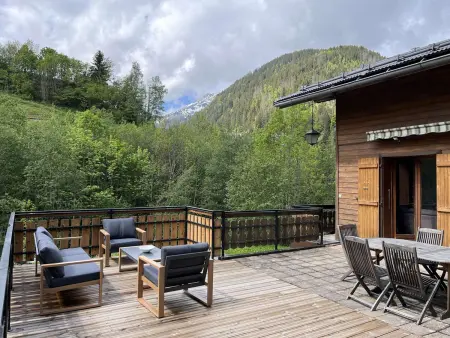 Chalet 3* à Arêches, 100m², 8 pers, 4 ch, Pied des Pistes, Cheminée, Terrasse, Wifi - Photo 1