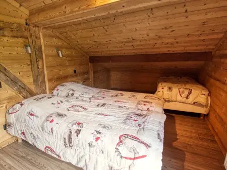 Chalet au pied des pistes, sauna et terrasse, pour 12 pers. - Photo 10