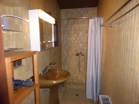 Chalet atypique pour 8 pers, animaux admis, parking - Photo 7