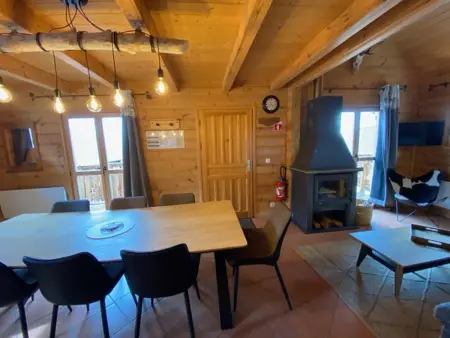 Chalet 5 pièces avec terrasse et parking, Chalet 10 personnes à La Joue du Loup - Photo 1