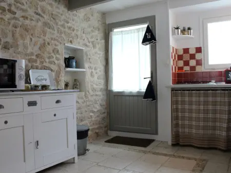 Maison de village charismatique à Saint-Georges-d'Oléron, 4 couchages, wifi gratuit - Photo 4