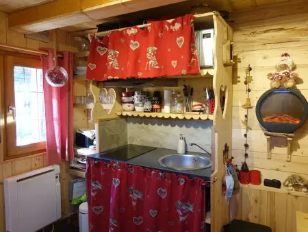 Charmant Mazot Savoyard à Hauteluce: Idéal pour Couple, Proche Commerces et Ski, Bien Équipé - Photo 1