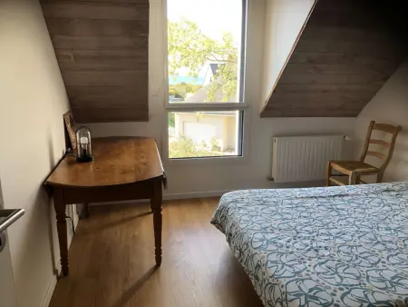 Maison spacieuse 5 pièces, 10 pers, jardin, 300m de la mer, équipements modernes, calme assuré. - Photo 10