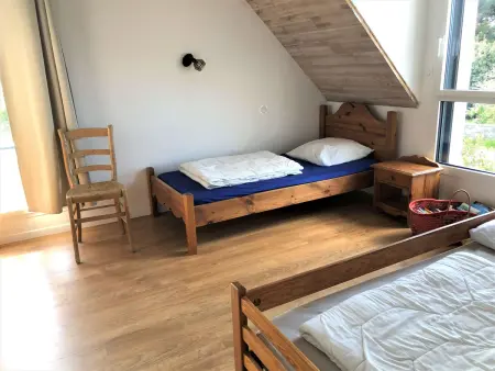 Maison spacieuse 5 pièces, 10 pers, jardin, 300m de la mer, équipements modernes, calme assuré. - Photo 11