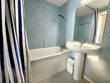 Maison 2 pièces à 200m de la mer avec piscine chauffée - Photo 13