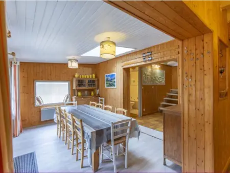 Maison au centre du village, cour privative, au calme, Wi-Fi, cheminée, idéale pour familles. - Photo 11