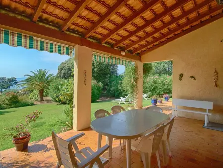 Villa 3 chambres à 200m de la plage avec jardin, terrasse et parking sécurisé - Photo 1