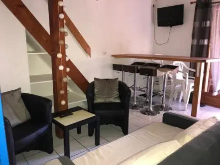 Villa T3 Mezzanine 6 pers. avec piscine, parking privé, proche plage et commerces - Photo 11