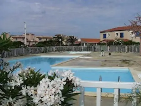 Villa T4 avec Piscine, 3 chambres, jardin, parking privé, proche commerces et plage, 8 couchages - Photo 2