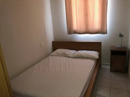 Villa T4 avec Piscine, 3 chambres, jardin, parking privé, proche commerces et plage, 8 couchages - Photo 16
